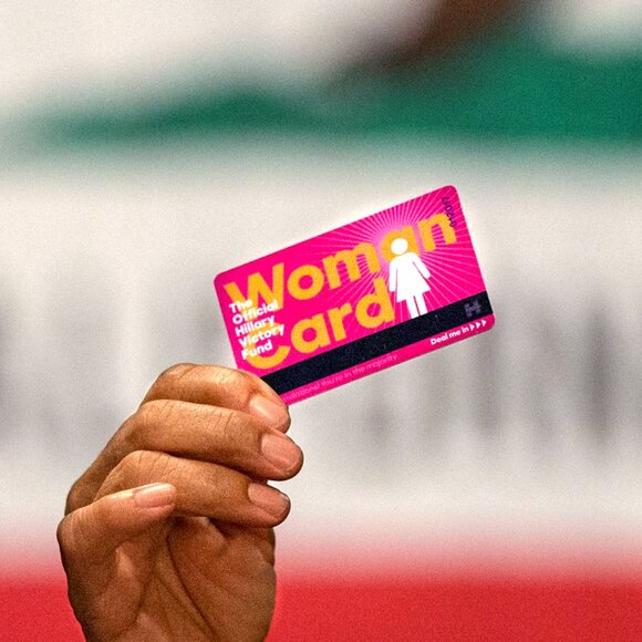 2016 THE OFFICIAL HILARY CLINTON FOR AMERICA WOMAN CARD . DEAL ME IN . DEMOCRAT - Picture 9 of 11